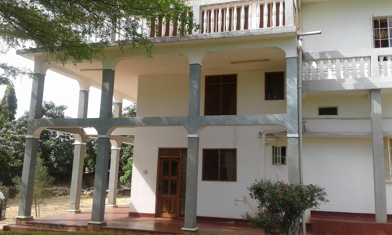 Skyway Hotel Entebbe Exterior foto